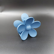 Fleur - grote bloemvormige haarklem blauw